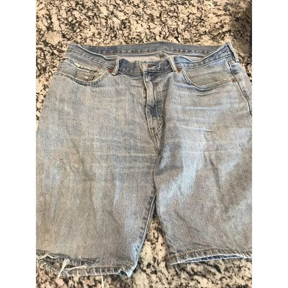 Levi's Men's 505 Regular Fit‎ Denim Jean Shorts Medium Wash Distressed Size 36